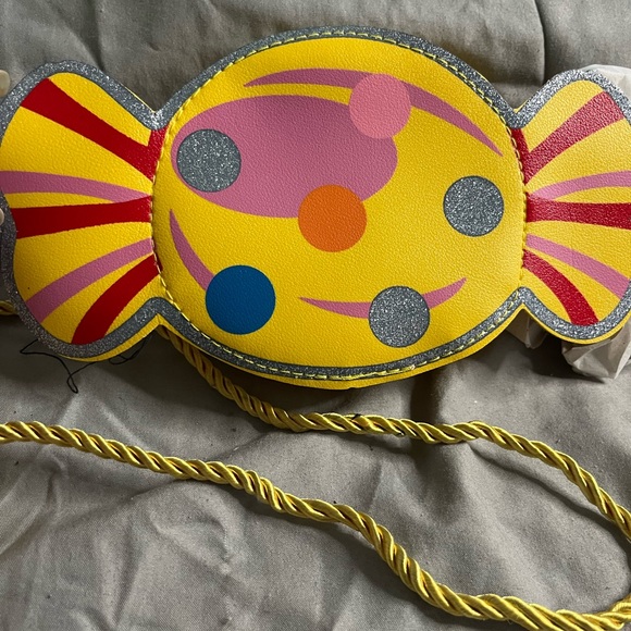 Other - Kids cross body candy